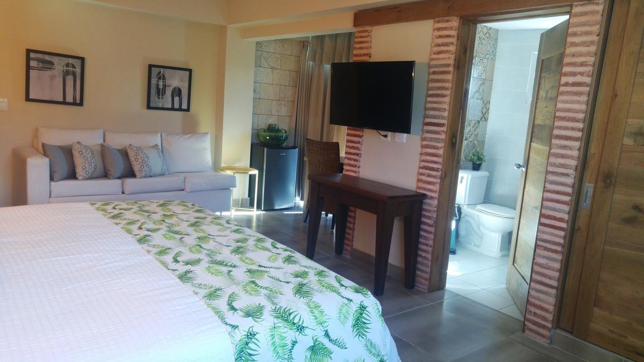 Mon Hotel Boutique Constanza Exterior photo